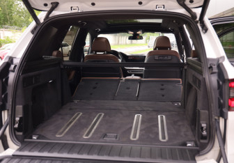 Подержанный автомобиль BMW X5 2021 года (39 фото)
