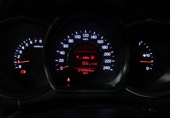 Подержанный автомобиль Kia Ceed Wagon 2013 года (12 фото)