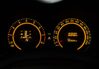 Подержанный автомобиль Toyota Auris Hatchback 2009 года (12 фото)