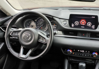 Подержанный автомобиль Mazda 6 Sedan 2019 года (17 фото)