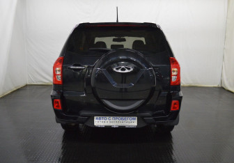 Подержанный автомобиль Chery Tiggo 3 2017 года (6 фото)