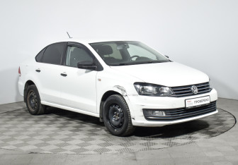 Подержанный автомобиль Volkswagen Polo Sedan 2017 года (3 фото)