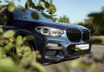 Подержанный автомобиль BMW X3 2018 года (17 фото)