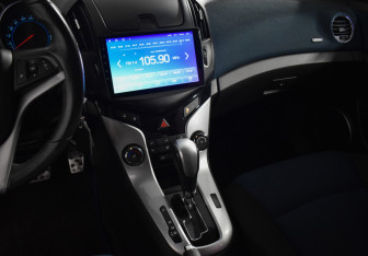 Подержанный автомобиль Chevrolet Cruze Sedan 2012 года (19 фото)