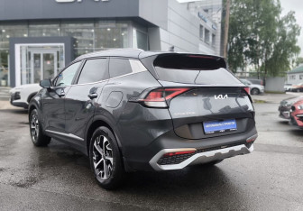 Подержанный автомобиль Kia Sportage 2022 года (6 фото)