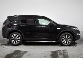 Подержанный автомобиль Land Rover Discovery Sport 2018 года (4 фото)