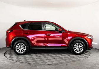 Подержанный автомобиль Mazda CX-5 2019 года (4 фото)