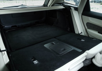 Подержанный автомобиль Volvo XC60 2020 года (35 фото)