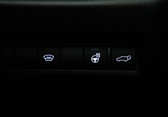 Подержанный автомобиль Toyota RAV4 2020 года (20 фото)