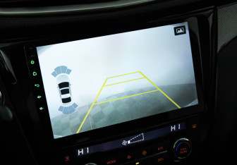 Подержанный автомобиль Nissan X-Trail 2017 года (15 фото)