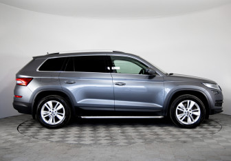 Подержанный автомобиль Skoda Kodiaq 2020 года (4 фото)