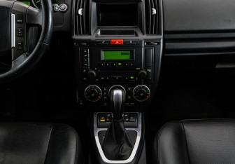 Подержанный автомобиль Land Rover Freelander 2007 года (13 фото)