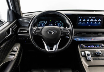 Подержанный автомобиль Hyundai Palisade 2020 года (13 фото)