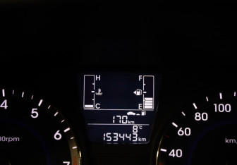 Подержанный автомобиль Hyundai Solaris Sedan 2016 года (10 фото)