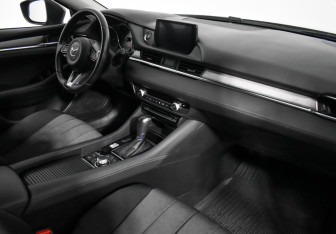 Подержанный автомобиль Mazda 6 Sedan 2022 года (13 фото)