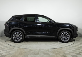 Подержанный автомобиль Jetour Dashing 2023 года (4 фото)