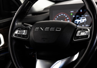 Подержанный автомобиль Exeed VX 2021 года (13 фото)
