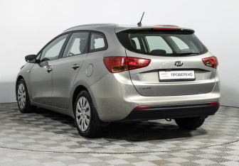 Подержанный автомобиль Kia Ceed Wagon 2012 года (7 фото)