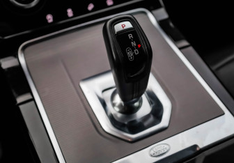 Подержанный автомобиль Land Rover Range Rover Evoque 2020 года (22 фото)