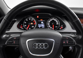 Подержанный автомобиль Audi A4 allroad 2012 года (16 фото)