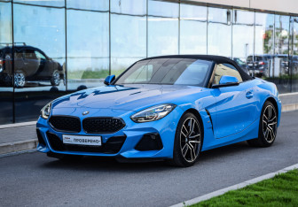 Подержанный автомобиль BMW Z4 Roadster 2020 года (3 фото)