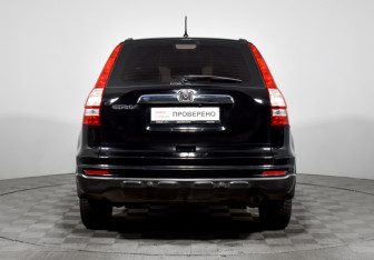 Подержанный автомобиль Honda CR-V 2011 года (6 фото)