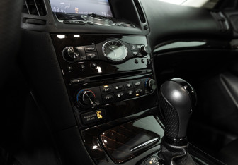 Подержанный автомобиль Infiniti G Sedan 2008 года (18 фото)