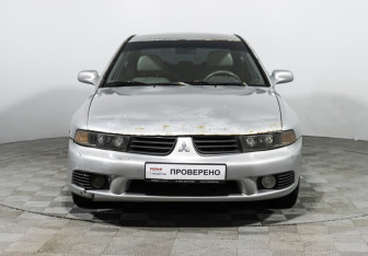 Подержанный автомобиль Mitsubishi Galant Sedan 2003 года (2 фото)