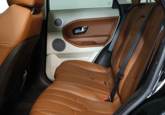 Подержанный автомобиль Land Rover Range Rover Evoque 2012 года (21 фото)