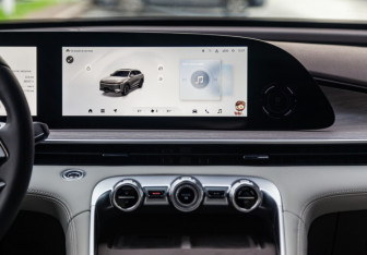 Новый Exeed RX 2025 (17 фото)