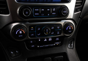 Подержанный автомобиль Chevrolet Tahoe 2018 года (15 фото)