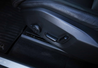 Подержанный автомобиль Volvo XC90 2018 года (24 фото)