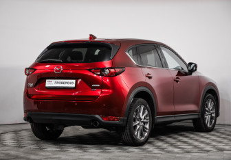 Подержанный автомобиль Mazda CX-5 2020 года (5 фото)