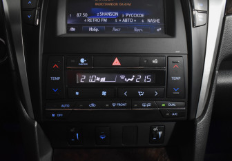 Подержанный автомобиль Toyota Camry Sedan 2016 года (19 фото)