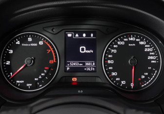 Подержанный автомобиль Audi A3 Sedan 2019 года (13 фото)