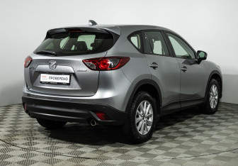 Подержанный автомобиль Mazda CX-5 2012 года (5 фото)