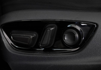 Подержанный автомобиль Toyota Camry Sedan 2020 года (19 фото)