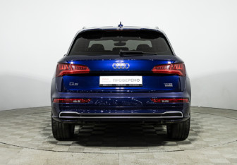Подержанный автомобиль Audi Q5 2017 года (6 фото)