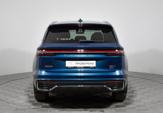 Подержанный автомобиль Geely Monjaro 2023 года (6 фото)