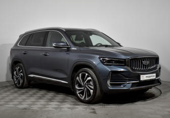 Подержанный автомобиль Geely Monjaro 2024 года (3 фото)