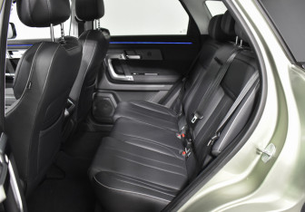 Подержанный автомобиль Jaecoo J7 2023 года (11 фото)