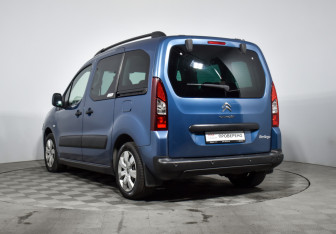 Подержанный автомобиль Citroen Berlingo 2012 года (6 фото)