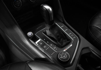Подержанный автомобиль Volkswagen Tiguan 2020 года (11 фото)