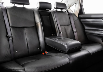 Подержанный автомобиль Nissan Teana 2014 года (23 фото)