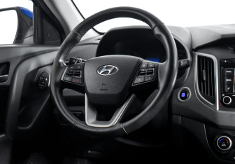 Подержанный автомобиль Hyundai Creta 2018 года (14 фото)