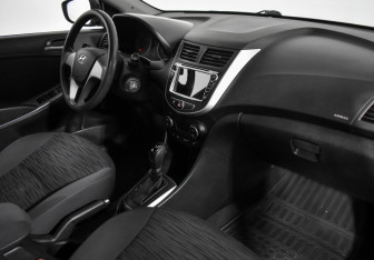 Подержанный автомобиль Hyundai Solaris Sedan 2016 года (13 фото)