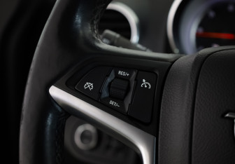 Подержанный автомобиль Opel Meriva 2011 года (10 фото)