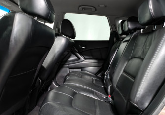 Подержанный автомобиль Nissan Murano Suv 2015 года (12 фото)