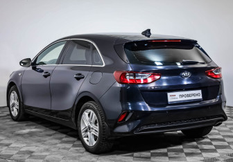 Подержанный автомобиль Kia Ceed Hatchback 2019 года (7 фото)