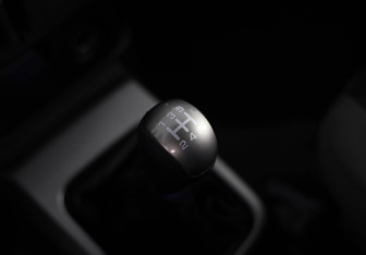 Подержанный автомобиль Nissan X-Trail 2006 года (10 фото)